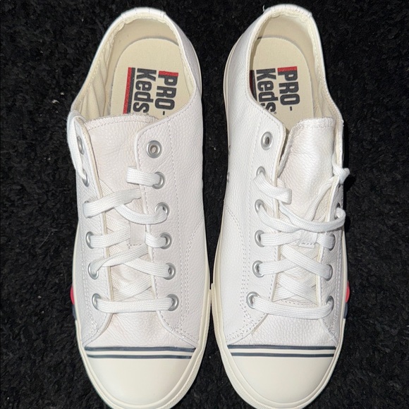 New Keds ProKeds Unisex Royal low white. Size:9.5m. No box - Picture 3 of 7